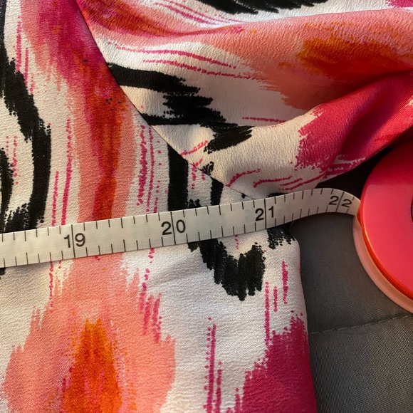 Chico’s Top - Picture 4 of 5